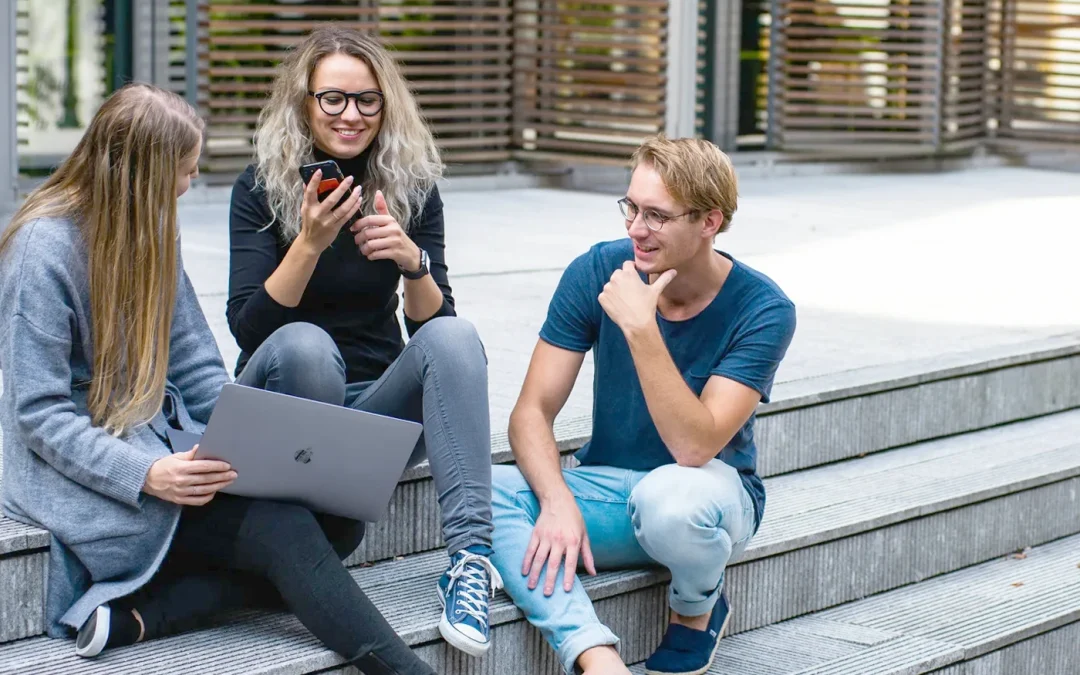 Navigating the Big Leap: Transitioning to College Life